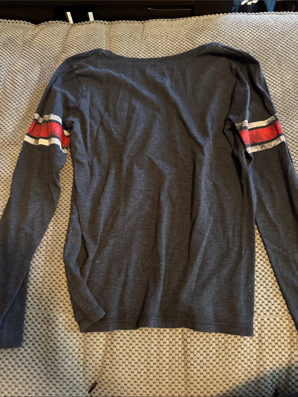 47 Women's Navy Long Sleeve Tee with Red Heart and White Lettering - Picture 4 of 4